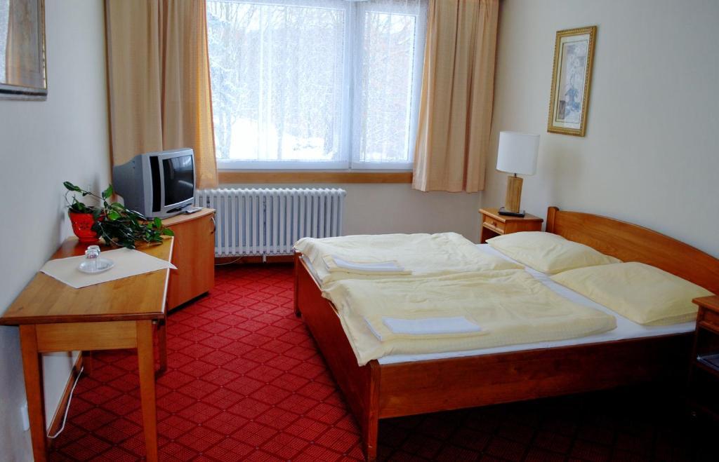 Hotel Patria Trutnov Kamer foto