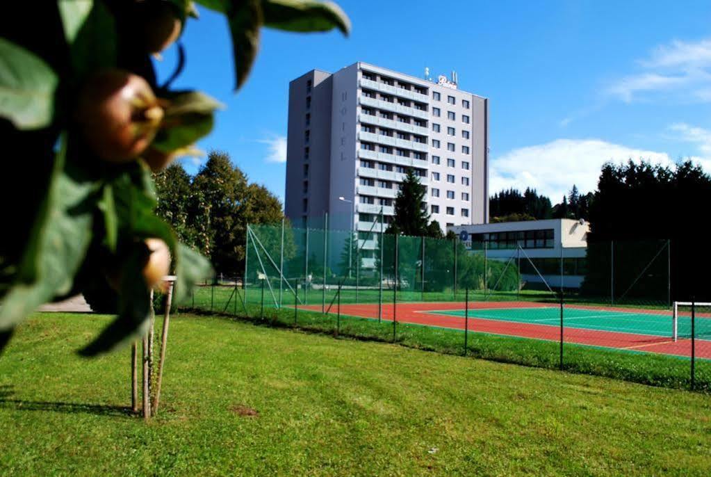 Hotel Patria Trutnov Buitenkant foto